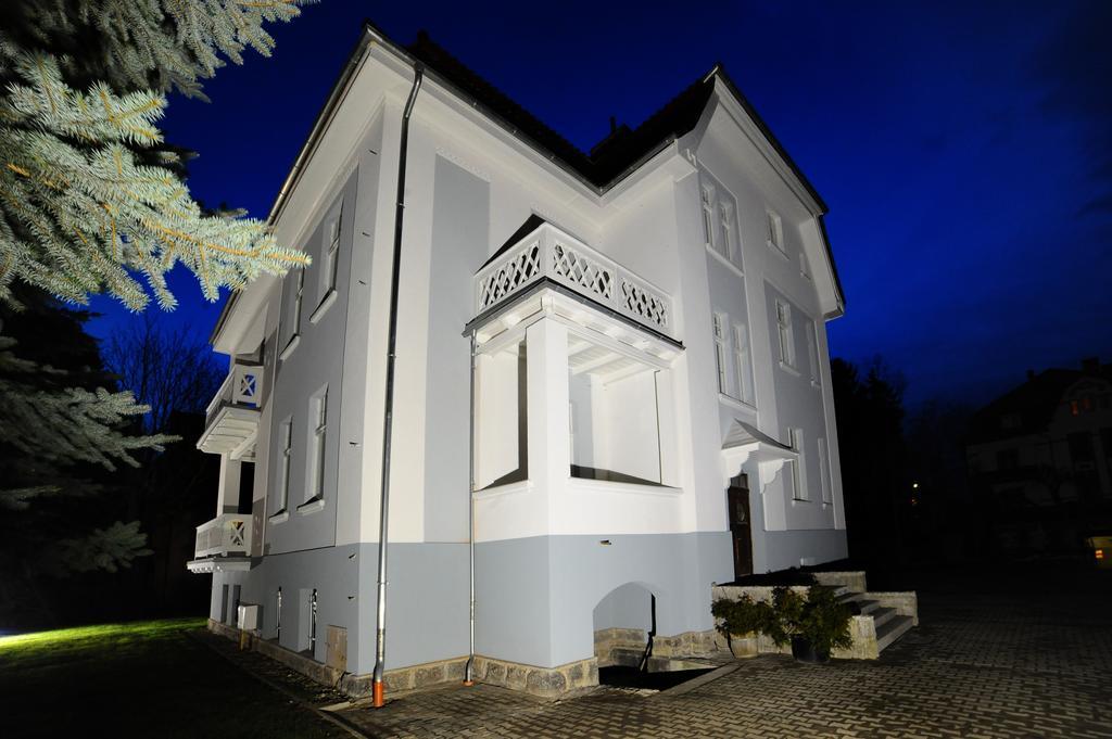 Villa Cervi Cieplice Jelenia Góra Eksteriør bilde